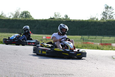 07/05/2022 : Endurance Loisir Les Razbitumes pour “1 maillot pour la vie” & Les Socio Esthéticiennes (Photos Stéphane Agnus) 2022 — karting