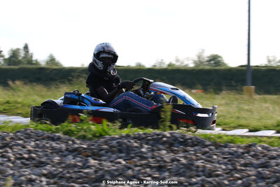 07/05/2022 : Endurance Loisir Les Razbitumes pour “1 maillot pour la vie” & Les Socio Esthéticiennes (Photos Stéphane Agnus) 2022 — karting