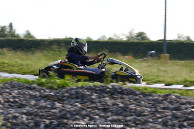 07/05/2022 : Endurance Loisir Les Razbitumes pour “1 maillot pour la vie” & Les Socio Esthéticiennes (Photos Stéphane Agnus) 2022 — karting