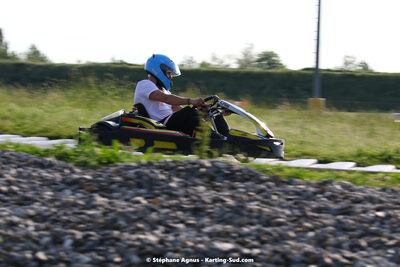 07/05/2022 : Endurance Loisir Les Razbitumes pour “1 maillot pour la vie” & Les Socio Esthéticiennes (Photos Stéphane Agnus) 2022 — karting
