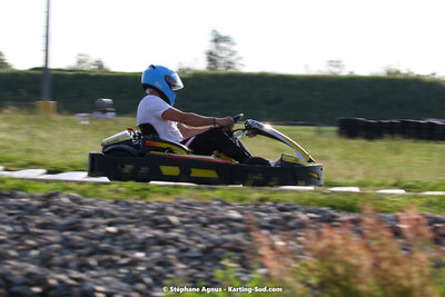 07/05/2022 : Endurance Loisir Les Razbitumes pour “1 maillot pour la vie” & Les Socio Esthéticiennes (Photos Stéphane Agnus) 2022 — karting