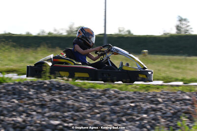 07/05/2022 : Endurance Loisir Les Razbitumes pour “1 maillot pour la vie” & Les Socio Esthéticiennes (Photos Stéphane Agnus) 2022 — karting