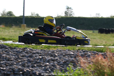 07/05/2022 : Endurance Loisir Les Razbitumes pour “1 maillot pour la vie” & Les Socio Esthéticiennes (Photos Stéphane Agnus) 2022 — karting