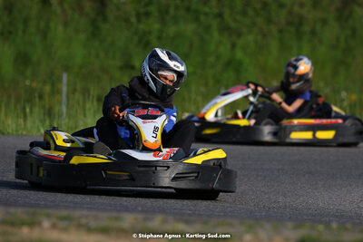 07/05/2022 : Endurance Loisir Les Razbitumes pour “1 maillot pour la vie” & Les Socio Esthéticiennes (Photos Stéphane Agnus) 2022 — karting
