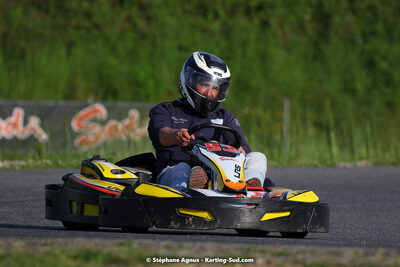 07/05/2022 : Endurance Loisir Les Razbitumes pour “1 maillot pour la vie” & Les Socio Esthéticiennes (Photos Stéphane Agnus) 2022 — karting