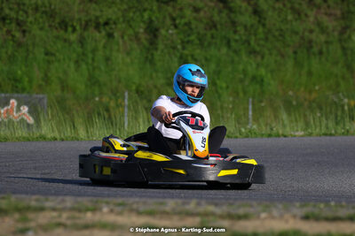 07/05/2022 : Endurance Loisir Les Razbitumes pour “1 maillot pour la vie” & Les Socio Esthéticiennes (Photos Stéphane Agnus) 2022 — karting