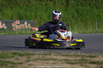 07/05/2022 : Endurance Loisir Les Razbitumes pour “1 maillot pour la vie” & Les Socio Esthéticiennes (Photos Stéphane Agnus) 2022 — karting