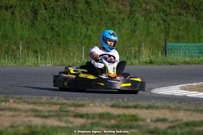07/05/2022 : Endurance Loisir Les Razbitumes pour “1 maillot pour la vie” & Les Socio Esthéticiennes (Photos Stéphane Agnus) 2022 — karting