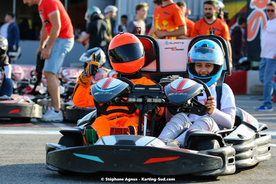 07/05/2022 : Endurance Loisir Les Razbitumes pour “1 maillot pour la vie” & Les Socio Esthéticiennes (Photos Stéphane Agnus) 2022 — karting