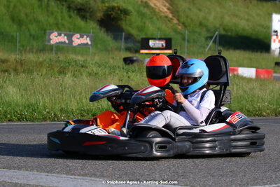 07/05/2022 : Endurance Loisir Les Razbitumes pour “1 maillot pour la vie” & Les Socio Esthéticiennes (Photos Stéphane Agnus) 2022 — karting