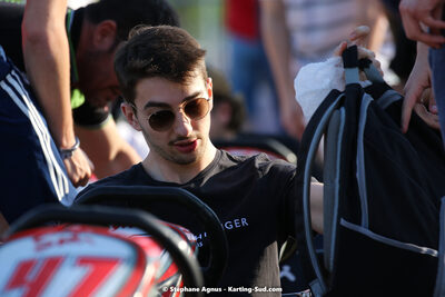 07/05/2022 : Endurance Loisir Les Razbitumes pour “1 maillot pour la vie” & Les Socio Esthéticiennes (Photos Stéphane Agnus) 2022 — karting