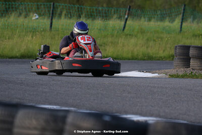 07/05/2022 : Endurance Loisir Les Razbitumes pour “1 maillot pour la vie” & Les Socio Esthéticiennes (Photos Stéphane Agnus) 2022 — karting