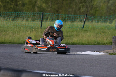 07/05/2022 : Endurance Loisir Les Razbitumes pour “1 maillot pour la vie” & Les Socio Esthéticiennes (Photos Stéphane Agnus) 2022 — karting