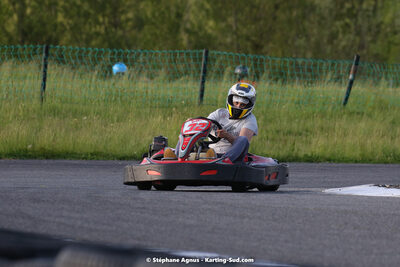 07/05/2022 : Endurance Loisir Les Razbitumes pour “1 maillot pour la vie” & Les Socio Esthéticiennes (Photos Stéphane Agnus) 2022 — karting