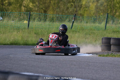 07/05/2022 : Endurance Loisir Les Razbitumes pour “1 maillot pour la vie” & Les Socio Esthéticiennes (Photos Stéphane Agnus) 2022 — karting