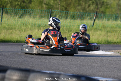 07/05/2022 : Endurance Loisir Les Razbitumes pour “1 maillot pour la vie” & Les Socio Esthéticiennes (Photos Stéphane Agnus) 2022 — karting