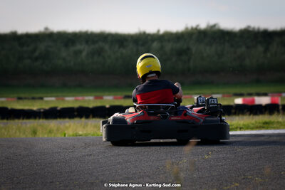 07/05/2022 : Endurance Loisir Les Razbitumes pour “1 maillot pour la vie” & Les Socio Esthéticiennes (Photos Stéphane Agnus) 2022 — karting