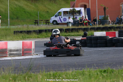 07/05/2022 : Endurance Loisir Les Razbitumes pour “1 maillot pour la vie” & Les Socio Esthéticiennes (Photos Stéphane Agnus) 2022 — karting