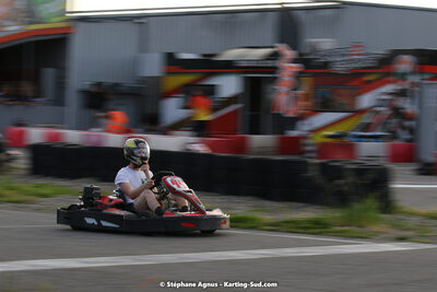 07/05/2022 : Endurance Loisir Les Razbitumes pour “1 maillot pour la vie” & Les Socio Esthéticiennes (Photos Stéphane Agnus) 2022 — karting
