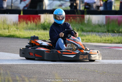 07/05/2022 : Endurance Loisir Les Razbitumes pour “1 maillot pour la vie” & Les Socio Esthéticiennes (Photos Stéphane Agnus) 2022 — karting