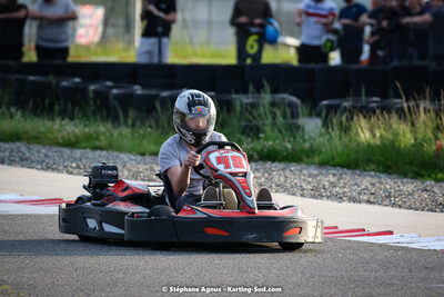 07/05/2022 : Endurance Loisir Les Razbitumes pour “1 maillot pour la vie” & Les Socio Esthéticiennes (Photos Stéphane Agnus) 2022 — karting