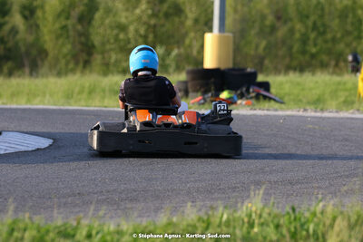 07/05/2022 : Endurance Loisir Les Razbitumes pour “1 maillot pour la vie” & Les Socio Esthéticiennes (Photos Stéphane Agnus) 2022 — karting