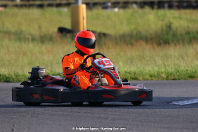 07/05/2022 : Endurance Loisir Les Razbitumes pour “1 maillot pour la vie” & Les Socio Esthéticiennes (Photos Stéphane Agnus) 2022 — karting