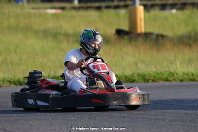 07/05/2022 : Endurance Loisir Les Razbitumes pour “1 maillot pour la vie” & Les Socio Esthéticiennes (Photos Stéphane Agnus) 2022 — karting