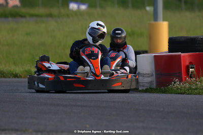 07/05/2022 : Endurance Loisir Les Razbitumes pour “1 maillot pour la vie” & Les Socio Esthéticiennes (Photos Stéphane Agnus) 2022 — karting