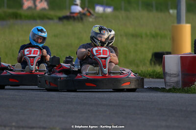07/05/2022 : Endurance Loisir Les Razbitumes pour “1 maillot pour la vie” & Les Socio Esthéticiennes (Photos Stéphane Agnus) 2022 — karting