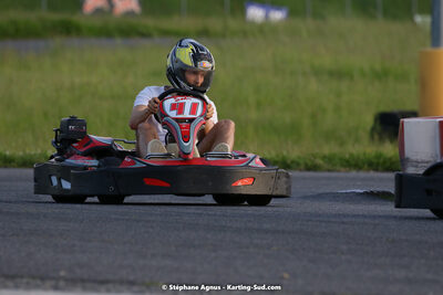 07/05/2022 : Endurance Loisir Les Razbitumes pour “1 maillot pour la vie” & Les Socio Esthéticiennes (Photos Stéphane Agnus) 2022 — karting