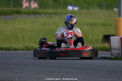 07/05/2022 : Endurance Loisir Les Razbitumes pour “1 maillot pour la vie” & Les Socio Esthéticiennes (Photos Stéphane Agnus) 2022 — karting