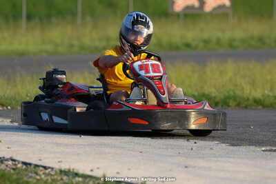 07/05/2022 : Endurance Loisir Les Razbitumes pour “1 maillot pour la vie” & Les Socio Esthéticiennes (Photos Stéphane Agnus) 2022 — karting