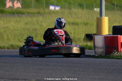 07/05/2022 : Endurance Loisir Les Razbitumes pour “1 maillot pour la vie” & Les Socio Esthéticiennes (Photos Stéphane Agnus) 2022 — karting