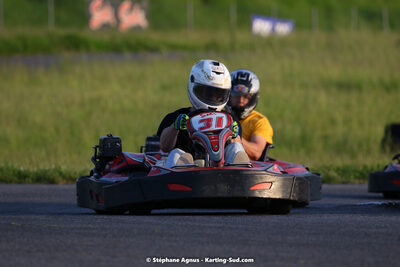 07/05/2022 : Endurance Loisir Les Razbitumes pour “1 maillot pour la vie” & Les Socio Esthéticiennes (Photos Stéphane Agnus) 2022 — karting