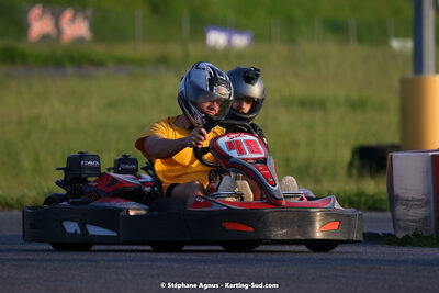 07/05/2022 : Endurance Loisir Les Razbitumes pour “1 maillot pour la vie” & Les Socio Esthéticiennes (Photos Stéphane Agnus) 2022 — karting