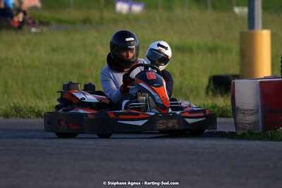 07/05/2022 : Endurance Loisir Les Razbitumes pour “1 maillot pour la vie” & Les Socio Esthéticiennes (Photos Stéphane Agnus) 2022 — karting