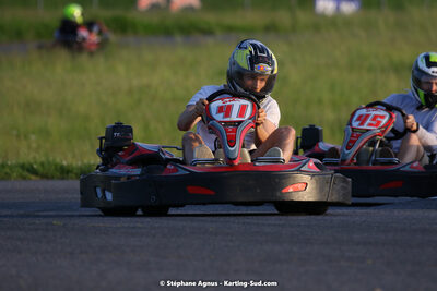 07/05/2022 : Endurance Loisir Les Razbitumes pour “1 maillot pour la vie” & Les Socio Esthéticiennes (Photos Stéphane Agnus) 2022 — karting