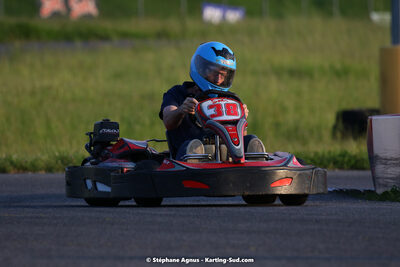 07/05/2022 : Endurance Loisir Les Razbitumes pour “1 maillot pour la vie” & Les Socio Esthéticiennes (Photos Stéphane Agnus) 2022 — karting