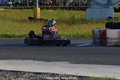 07/05/2022 : Endurance Loisir Les Razbitumes pour “1 maillot pour la vie” & Les Socio Esthéticiennes (Photos Stéphane Agnus) 2022 — karting