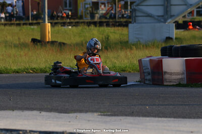 07/05/2022 : Endurance Loisir Les Razbitumes pour “1 maillot pour la vie” & Les Socio Esthéticiennes (Photos Stéphane Agnus) 2022 — karting