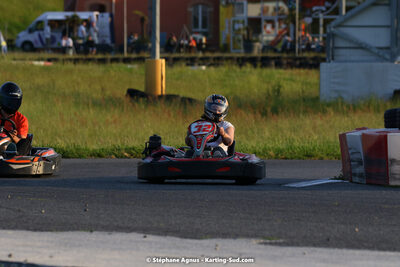 07/05/2022 : Endurance Loisir Les Razbitumes pour “1 maillot pour la vie” & Les Socio Esthéticiennes (Photos Stéphane Agnus) 2022 — karting