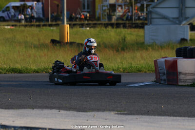 07/05/2022 : Endurance Loisir Les Razbitumes pour “1 maillot pour la vie” & Les Socio Esthéticiennes (Photos Stéphane Agnus) 2022 — karting