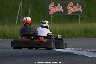 07/05/2022 : Endurance Loisir Les Razbitumes pour “1 maillot pour la vie” & Les Socio Esthéticiennes (Photos Stéphane Agnus) 2022 — karting