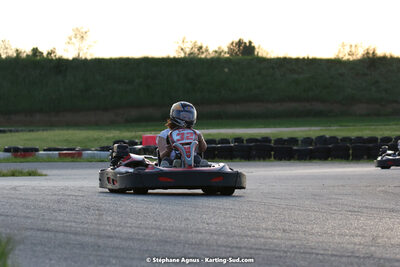 07/05/2022 : Endurance Loisir Les Razbitumes pour “1 maillot pour la vie” & Les Socio Esthéticiennes (Photos Stéphane Agnus) 2022 — karting