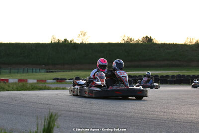 07/05/2022 : Endurance Loisir Les Razbitumes pour “1 maillot pour la vie” & Les Socio Esthéticiennes (Photos Stéphane Agnus) 2022 — karting