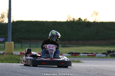 07/05/2022 : Endurance Loisir Les Razbitumes pour “1 maillot pour la vie” & Les Socio Esthéticiennes (Photos Stéphane Agnus) 2022 — karting