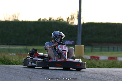 07/05/2022 : Endurance Loisir Les Razbitumes pour “1 maillot pour la vie” & Les Socio Esthéticiennes (Photos Stéphane Agnus) 2022 — karting
