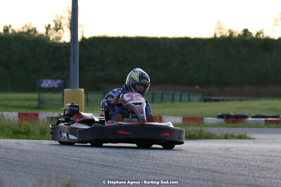 07/05/2022 : Endurance Loisir Les Razbitumes pour “1 maillot pour la vie” & Les Socio Esthéticiennes (Photos Stéphane Agnus) 2022 — karting