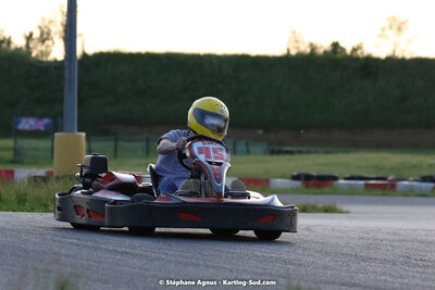 07/05/2022 : Endurance Loisir Les Razbitumes pour “1 maillot pour la vie” & Les Socio Esthéticiennes (Photos Stéphane Agnus) 2022 — karting